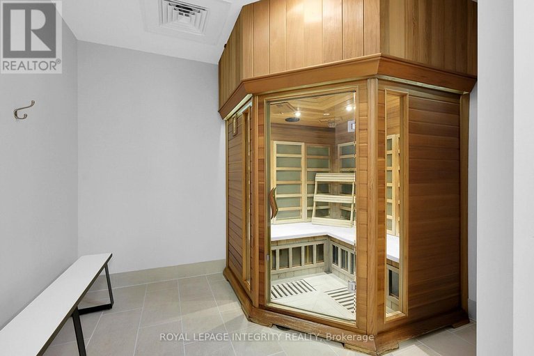 29504149/416-238-besserer-street/sandy-hill/ottawa/ontario/K1N6B1_29