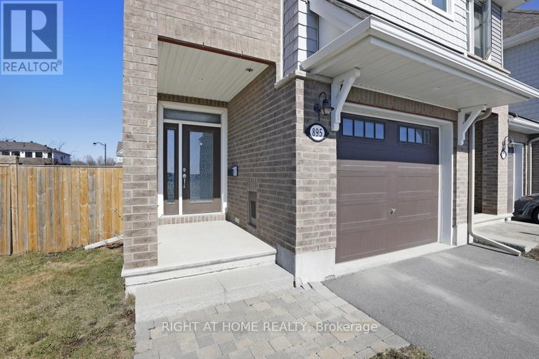 29632648/895-antonio-farley-street/camelot/ottawa/ontario/K1K2Z1_2