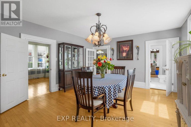 28327080/8-john-street/lorignal/champlain/ontario/K0B1K0_13
