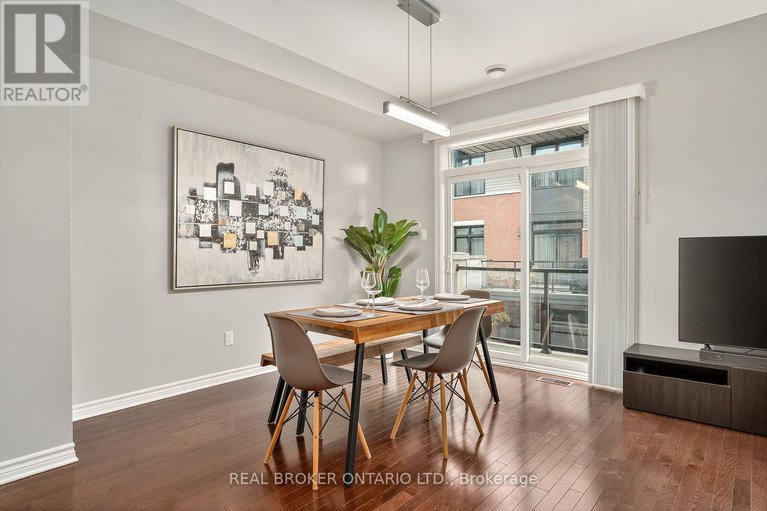 29039350/521-chaperal-private/avalon-west/ottawa/ontario/K4A0Y2_20