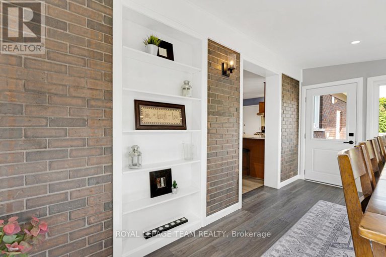 29263436/3-roberta-crescent/pheasant-run/ottawa/ontario/K2J1G5_27