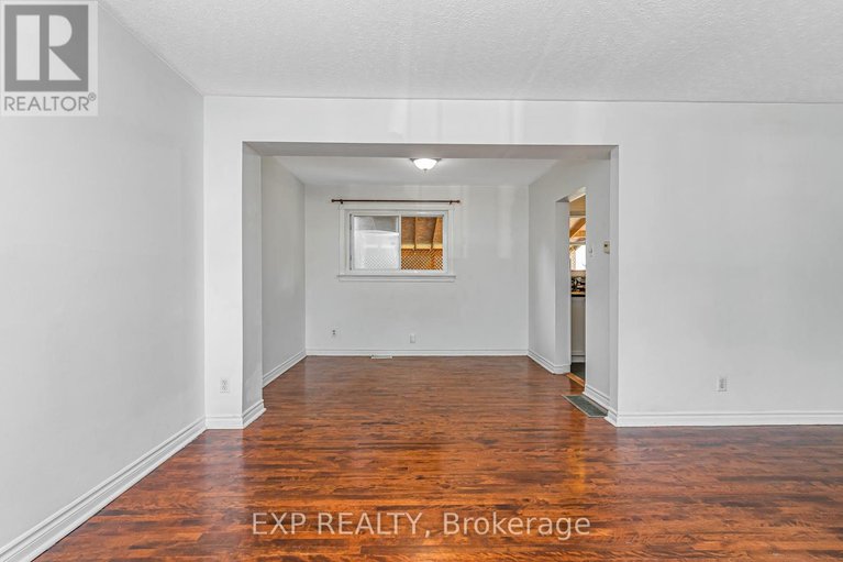 28896981/646-borthwick-avenue/castle-heightsrideau-high/ottawa/ontario/K1K2L9_7