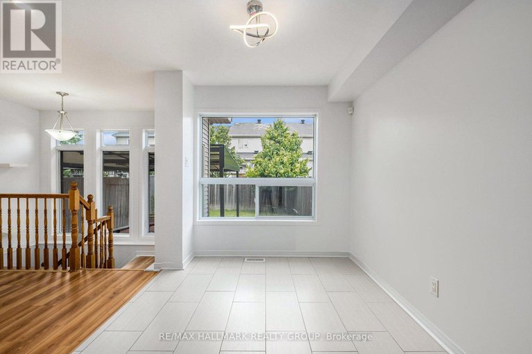 28480061/121-prem-circle/cedargrovefraserdale/ottawa/ontario/K2J0C5_7