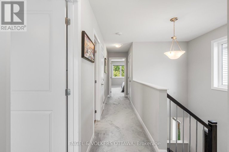 29052696/220-geyser-place/hearts-desire/ottawa/ontario/K2J6P1_23