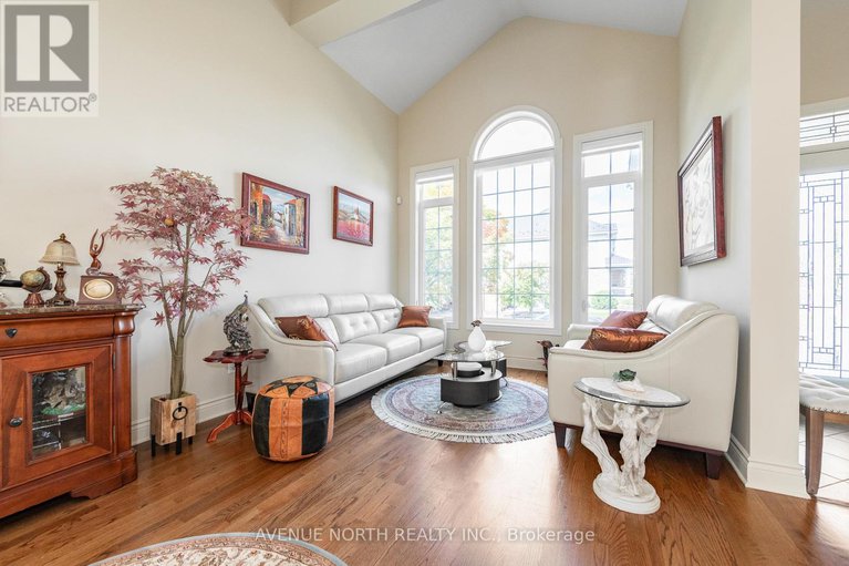 29331804/184-felicity-crescent/mer-bleuebradley-estatesanderson-park/ottawa/ontario/K1W0C2_5