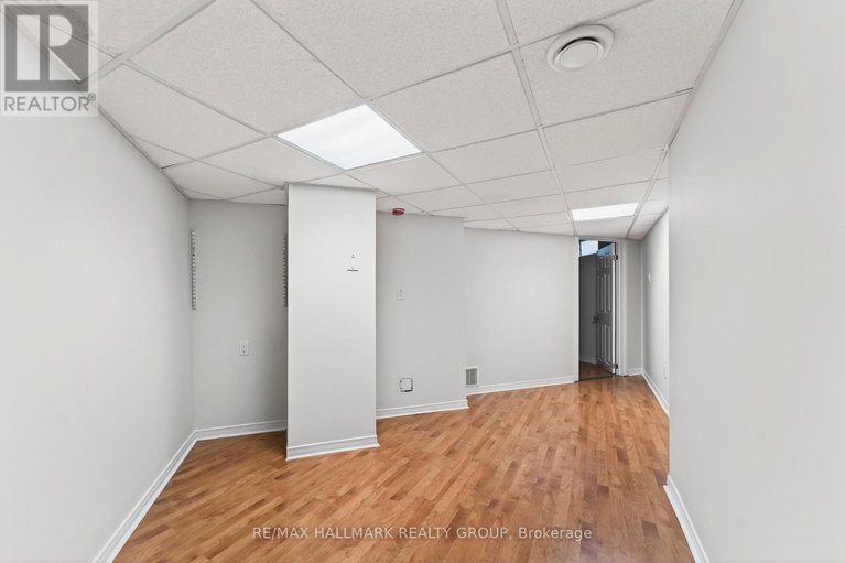 29425549/6-harvey-street/ottawa-east/ottawa/ontario/K1S5S4_45