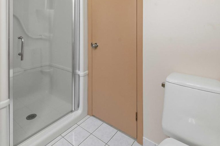 29053804/1884-elmridge-drive/beacon-hill-south/ottawa/ontario/K1J6R7_23