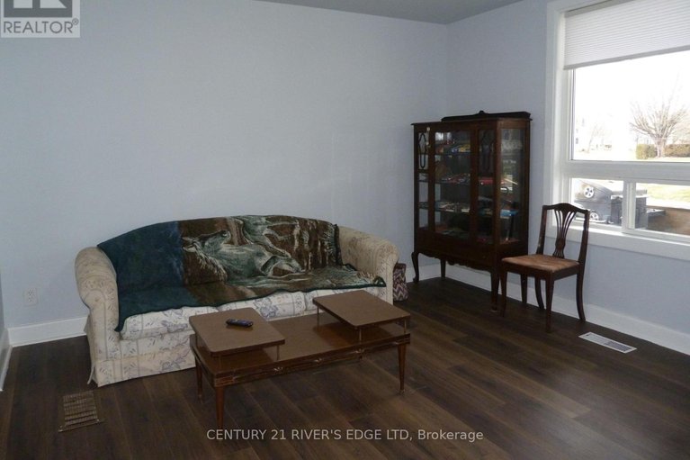 29482803/24-brouse-drive/iroquois/south-dundas/ontario/K0E1K0_19