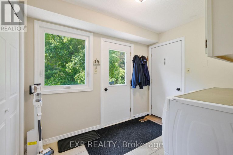 28484309/1376-macdonald-road/russell-twp/russell/ontario/K4R0K1_14