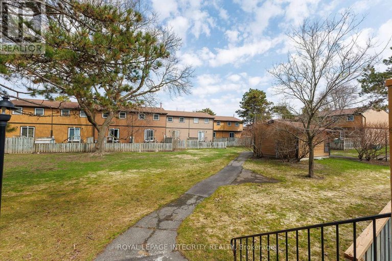 29651249/42-1758-trappist-lane/convent-glen-south/ottawa/ontario/K1C1X8_28