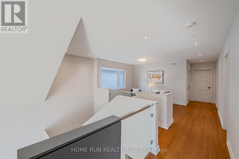 28539359/530-tenor-ridge/riverside-southgloucester-glen/ottawa/ontario/K4M0P9_33