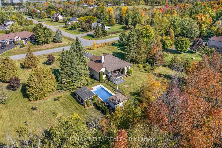 28939637/71-davidson-street/champlain-twp/champlain/ontario/K0B1K0_37