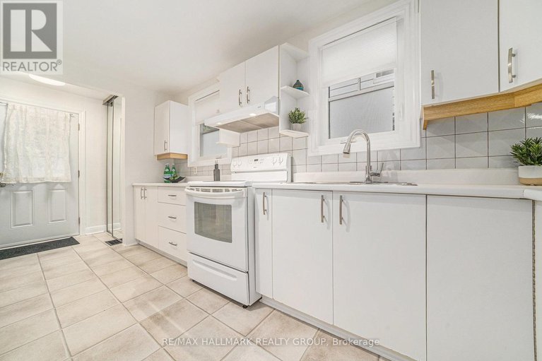 28813104/98-dagmar-avenue/vanier/ottawa/ontario/K1L5T4_12