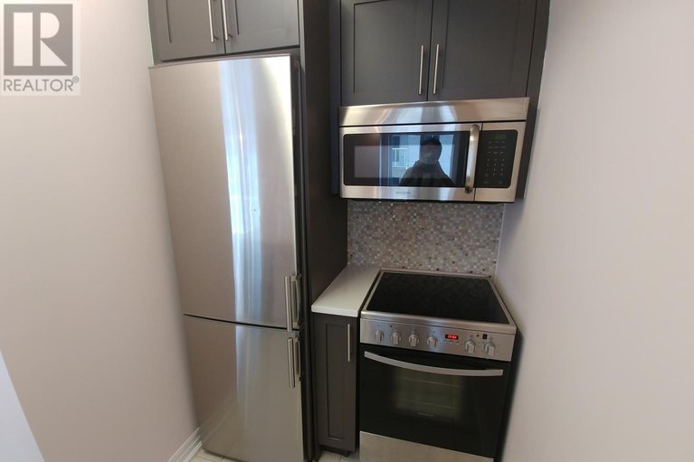 28986693/2308-195-besserer-street/sandy-hill/ottawa/ontario/K1N7J6_7