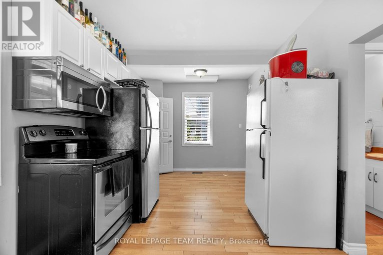 29064423/240-garneau-street/vanier/ottawa/ontario/K1L7T8_16