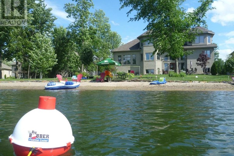 29536082/6715-suncrest-drive/greely/ottawa/ontario/K4P0B3_46