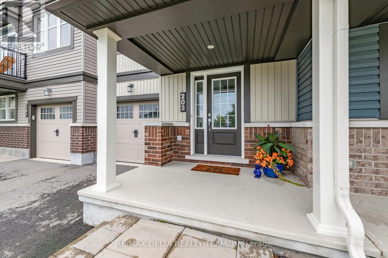 28955796/203-yellowcress-way/avalon-west/ottawa/ontario/K4A1C3_2