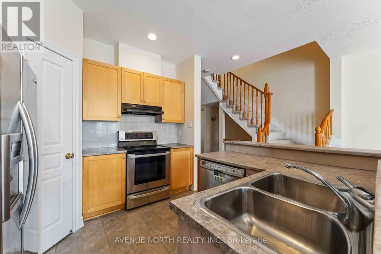 29089947/241-waymark-crescent/bridlewood/ottawa/ontario/K2M0A6_5