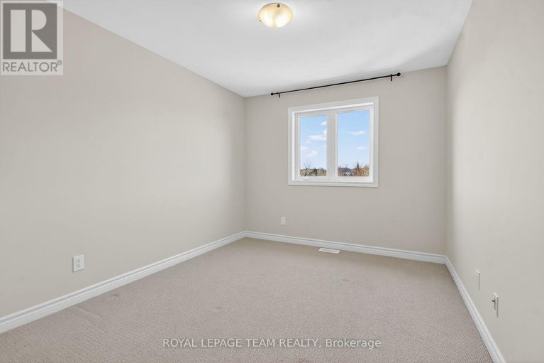 29671422/765-dearborn-private/blossom-parkkemp-parkfindlay-creek/ottawa/ontario/K1T0W3_18