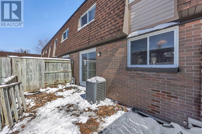 28159243/67-392-garden-glen-private/meadowlandscrestview/ottawa/ontario/K2G1E4_40