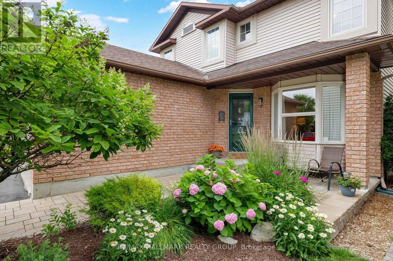 28637166/610-steller-street/fallingbrookpineridge/ottawa/ontario/K4A1N1_2