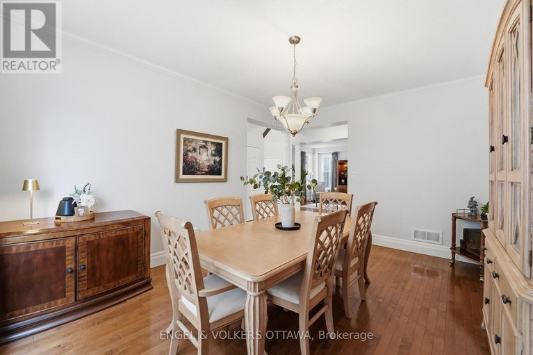29566261/31-leatherwood-crescent/stonebridge/ottawa/ontario/K2J4X9_14