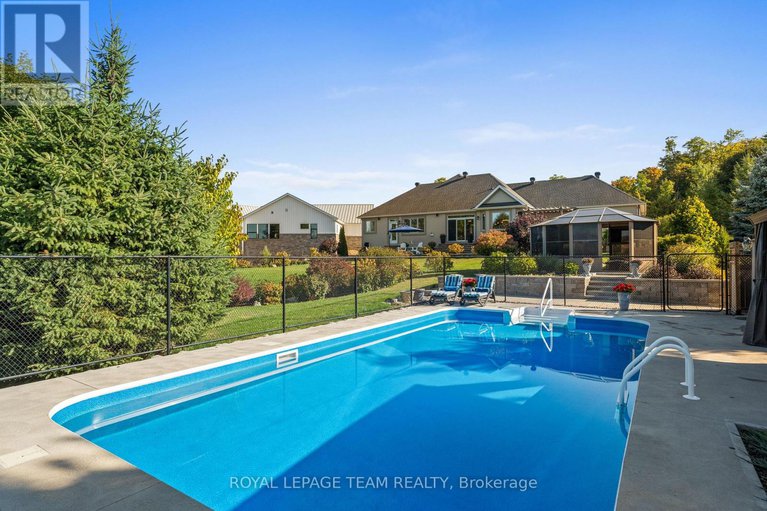 28886482/2193-trailwood-drive/north-gower/ottawa/ontario/K0A2T0_34