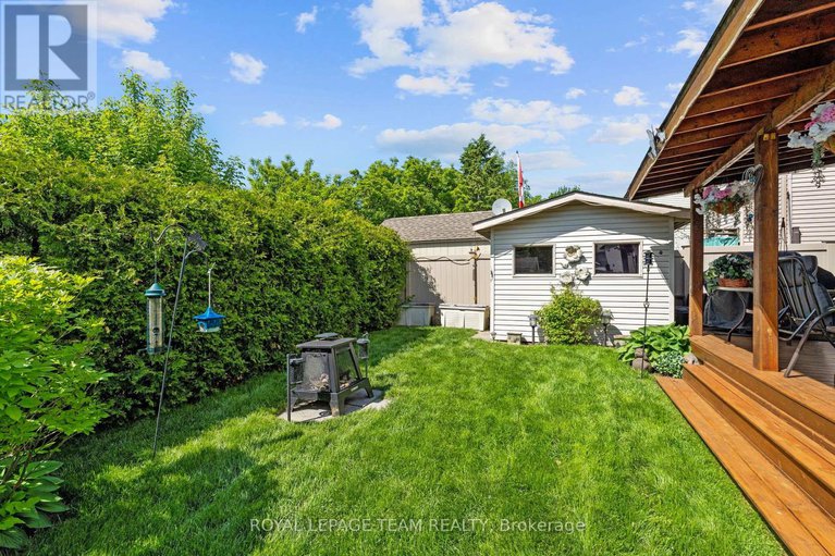 28648356/23-glacier-street/on-the-green/ottawa/ontario/K2J2M7_37