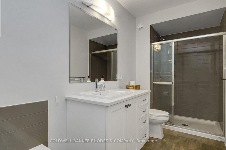 29588773/862-chipping-circle/riverside-south/ottawa/ontario/K4M0E7_24