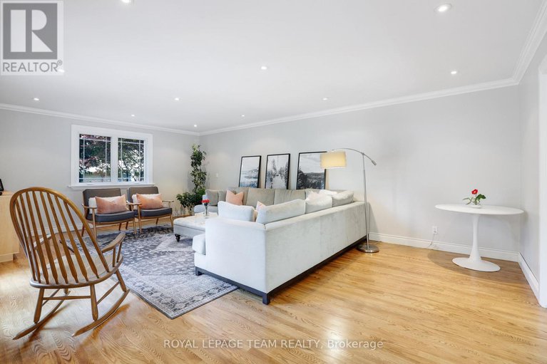 28584600/1939-wembley-avenue/carlingwood/ottawa/ontario/K2A1A8_21