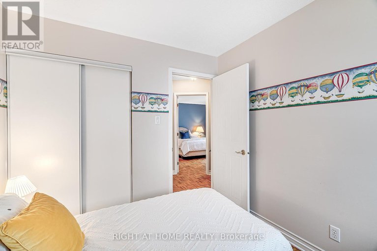 28280070/1179-whiterock-street/carson-grove/ottawa/ontario/K1J1B2_24