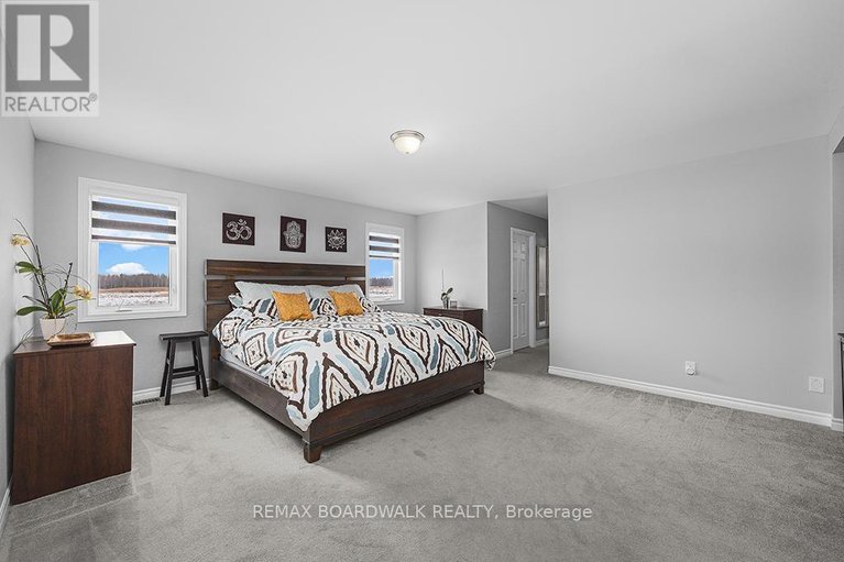 29414212/353-sweetclover-way/avalon-west/ottawa/ontario/K4A1E6_35