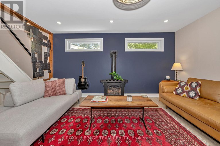 28410245/2748-rowatt-street/britannia/ottawa/ontario/K2B6N9_10