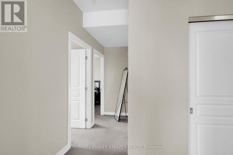 27924776/406-100-roger-guindon-avenue/riverview-park/ottawa/ontario/K1G3Z7_24