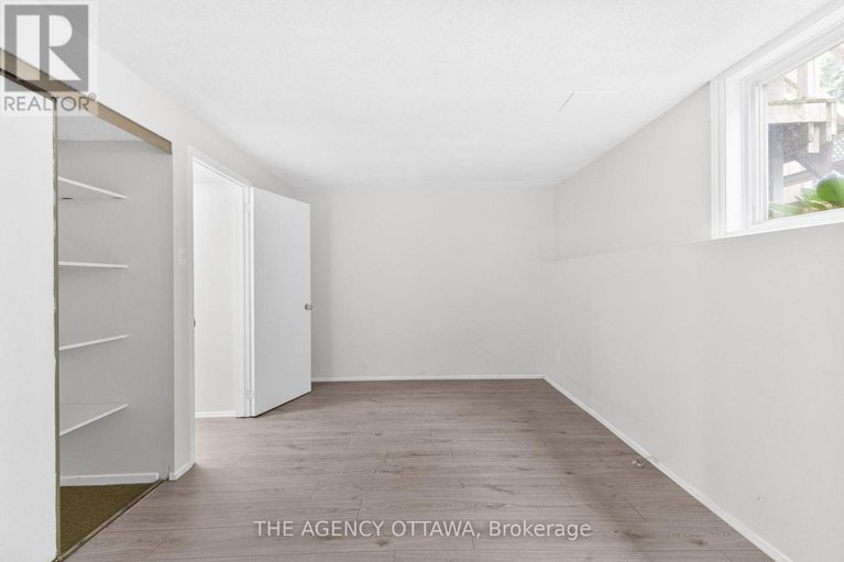 29075964/602-seyton-drive/westcliffe-estates/ottawa/ontario/K2H7X5_27
