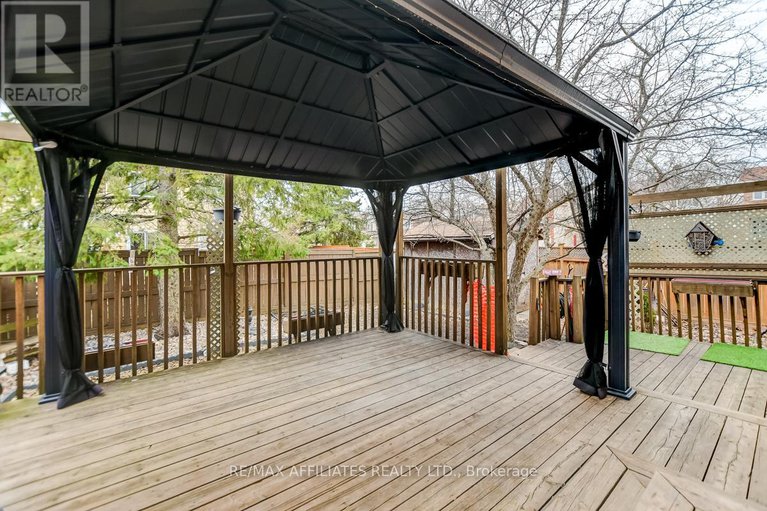 29094061/39-inwood-drive/bridlewood/ottawa/ontario/K2M1Z3_37