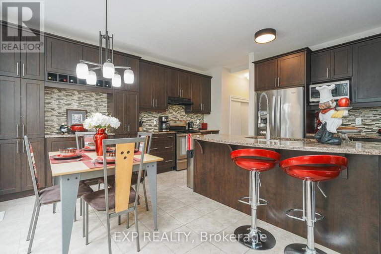28989822/400-brigatine-avenue/stittsville-north/ottawa/ontario/K2S0P7_14