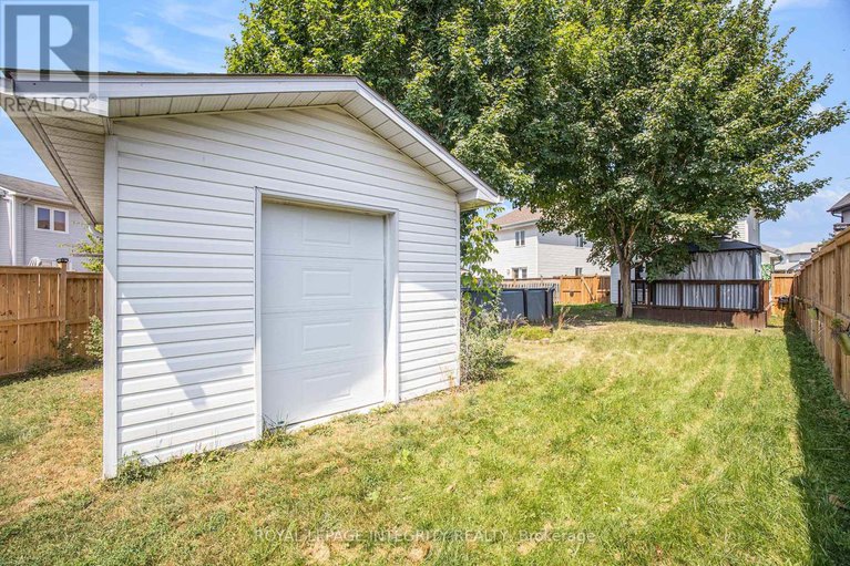 29344770/1100-trillium-place/town-of-rockland/clarence-rockland/ontario/K4K1T1_19