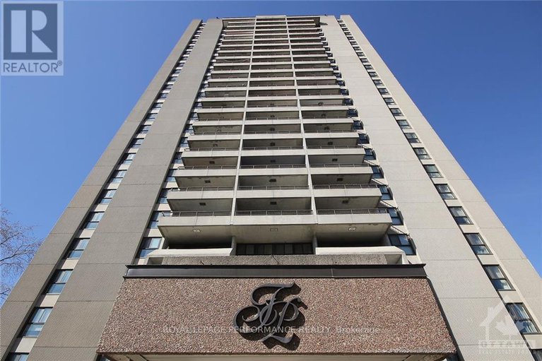 28832666/1102-1785-frobisher-lane/riverview-park/ottawa/ontario/K1G3T7_1
