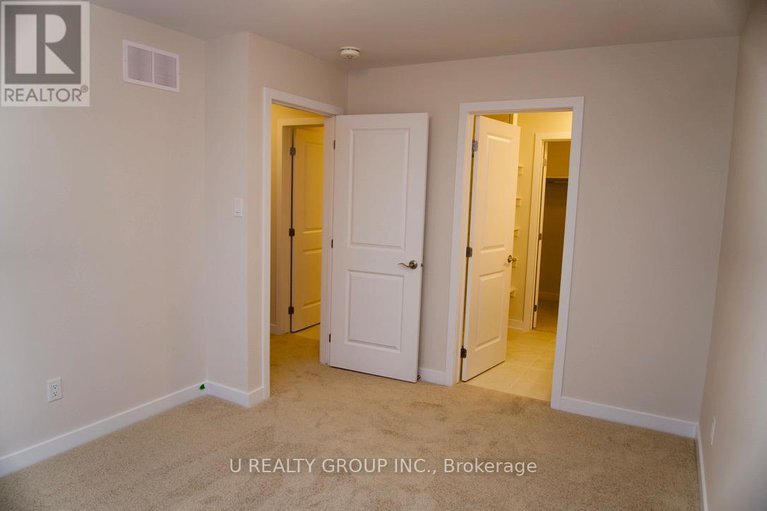 29123490/640-corporal-private/blossom-parkkemp-parkfindlay-creek/ottawa/ontario/K1X0M7_18