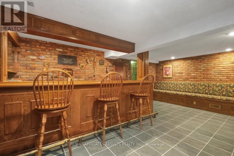 28899116/30-pentland-crescent/beaverbrook/ottawa/ontario/K2K1V5_39
