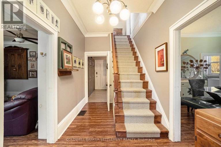 28303793/2296-south-lavant-road/lanark-highlands-dalhousie-twp/lanark-highlands/ontario/K0G1K0_19