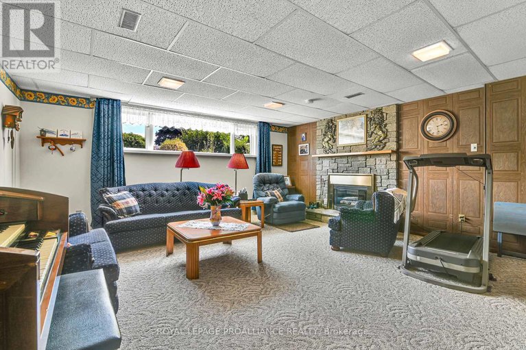 28790642/24-bernard-crescent/augusta-twp/augusta/ontario/K0E1P0_32