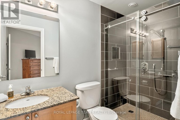 29002643/230-205-bolton-street/lower-townbyward-market/ottawa/ontario/K1N1K7_20