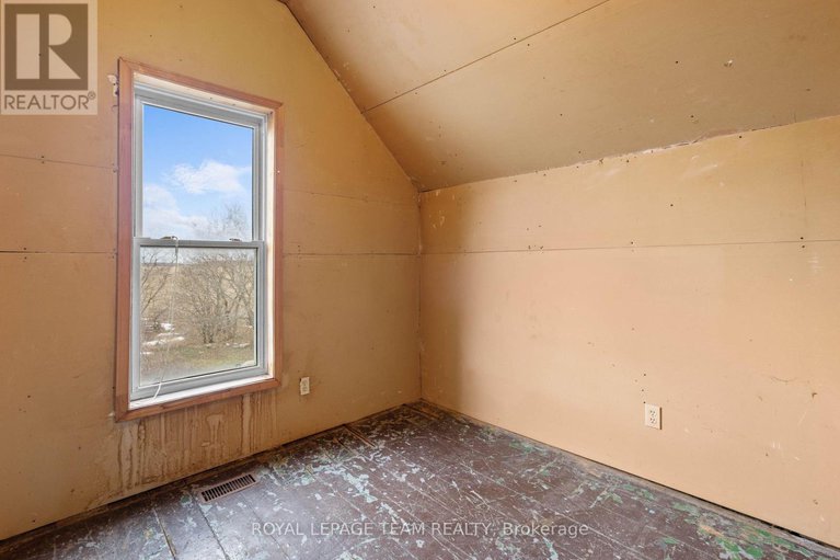 29204796/11802-county-road-18-road/south-dundas-matilda-twp/south-dundas/ontario/K0E1K0_12