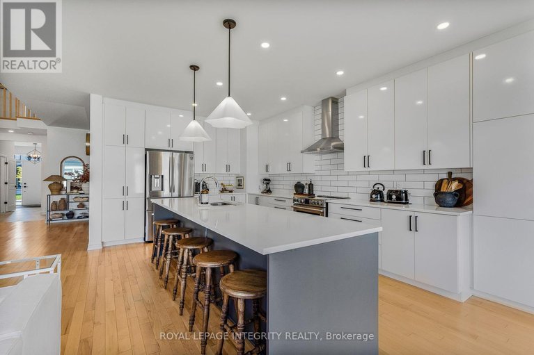 28914431/181-crevasse-road/mer-bleuebradley-estatesanderson-park/ottawa/ontario/K1W0H8_20