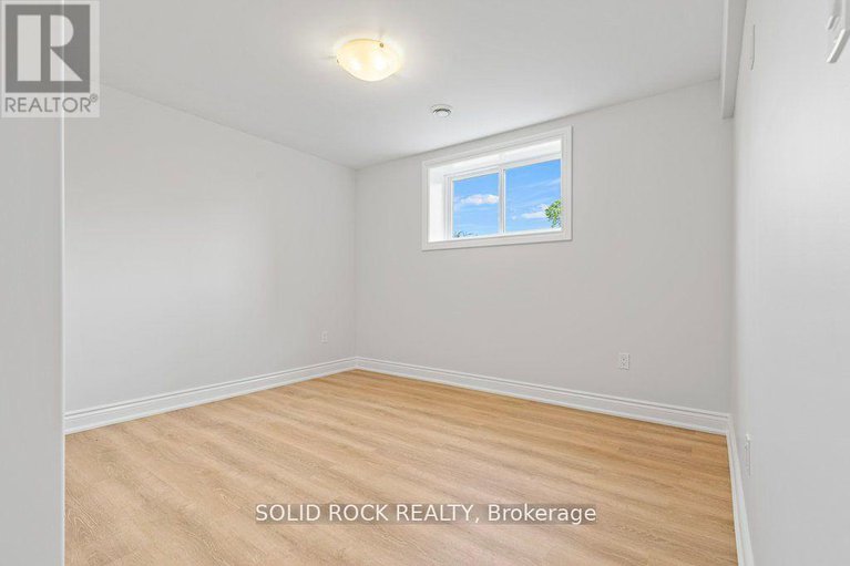 28290405/9-billings-avenue-w/iroquois/south-dundas/ontario/K0E1K0_30