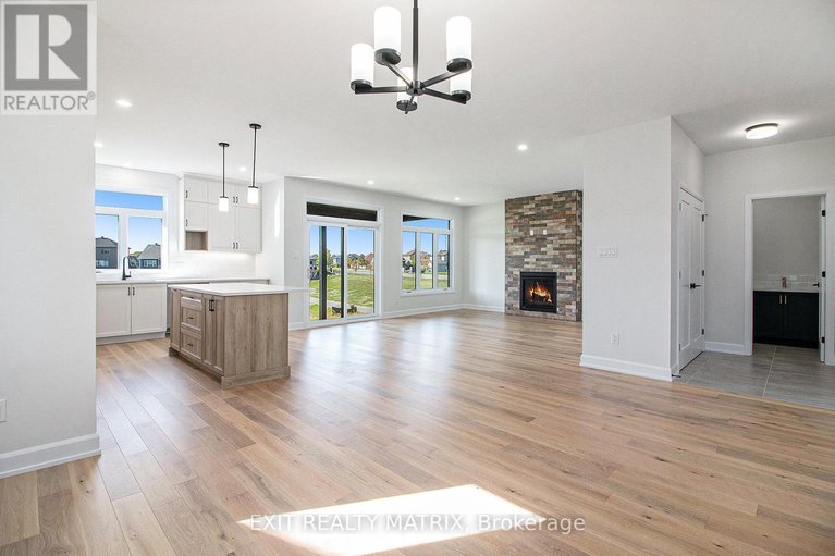 28975746/1311-fribourg-street/embrun/russell/ontario/K0A1W0_5