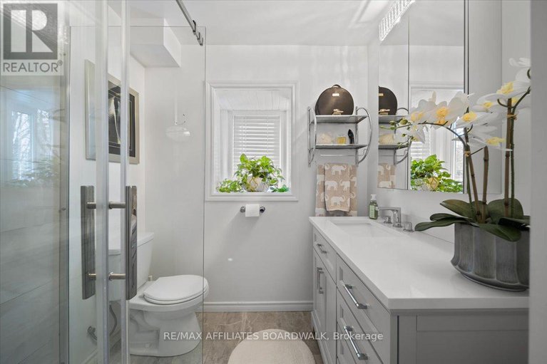 28310182/191-macmillan-lane/constance-bay/ottawa/ontario/K0A3M0_20