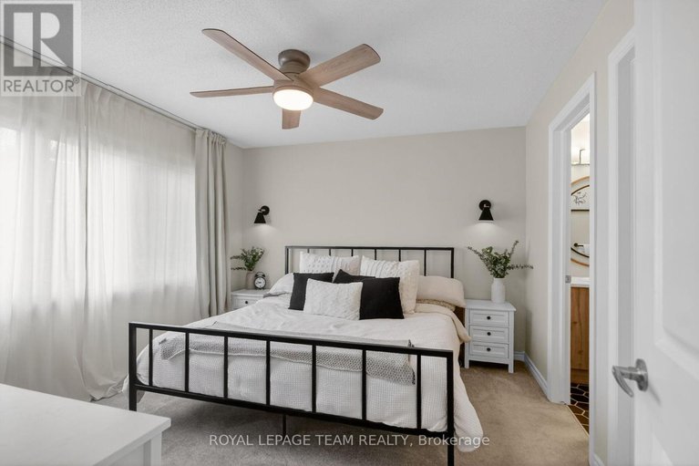 29645238/802-bascule-place/richmond/ottawa/ontario/K0A2Z0_18